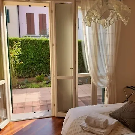 Apartment Casetta Miravigna Cozy Flat With Garden In Franciacorta & Iseo